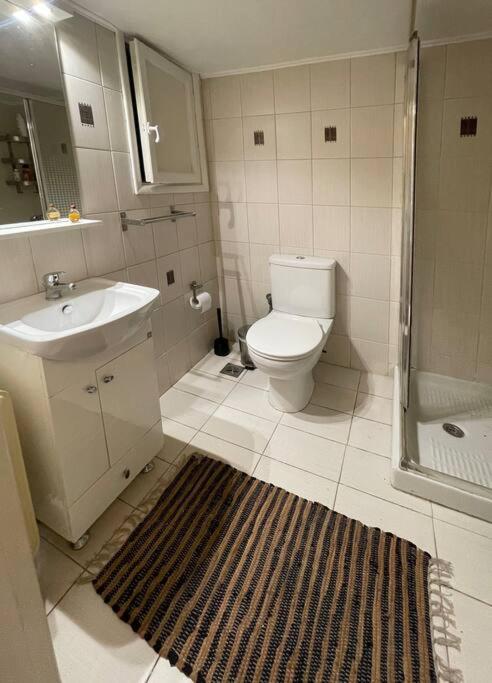 Appartement Διαμερίσμα Με 1 Κρεβατοκάμαρα Και Ένα Σαλόνι à Athènes Extérieur photo